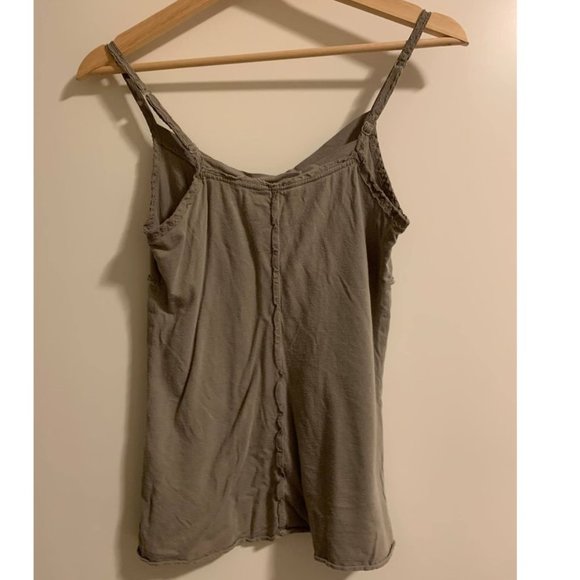 Tank top/spaghetti strap bundle - Picture 4 of 6